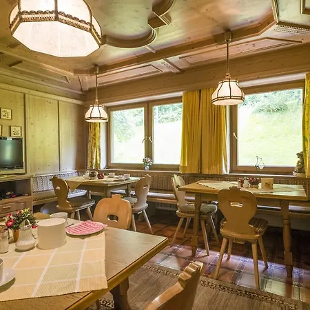 Couette-café Gaestehaus Pendl Mayrhofen
